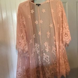 Open front lace baby pink kimono